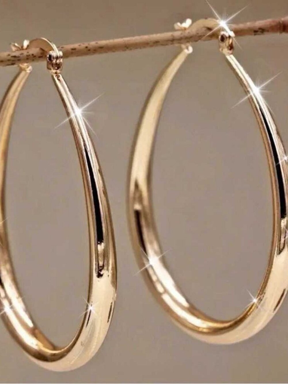 Oval Drop Gold Hoop Earrings Versatile Chic Women’s Jewelry - Picture 2 of 2